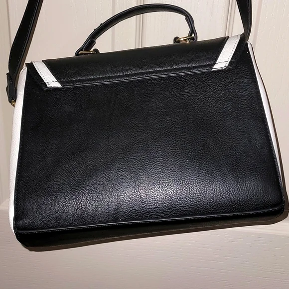 Bestsy Johnson Bag - Picture 3 of 8